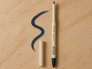IDUN Minerals Eyeliner navy sfeerafbeelding