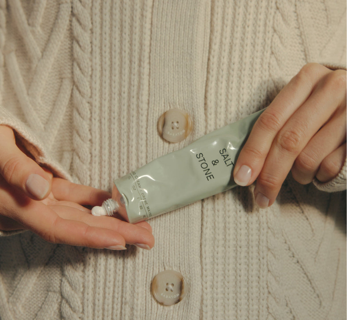 Salt & Stone Hand Cream - Bergamot & Eucalyptus impression