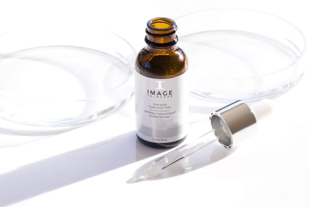 Image Skincare AGELESS - Total Pure Hyaluronic Filler ambiance
