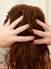 Alpha-H Healthy Scalp Exfoliating Treatment cheveux
