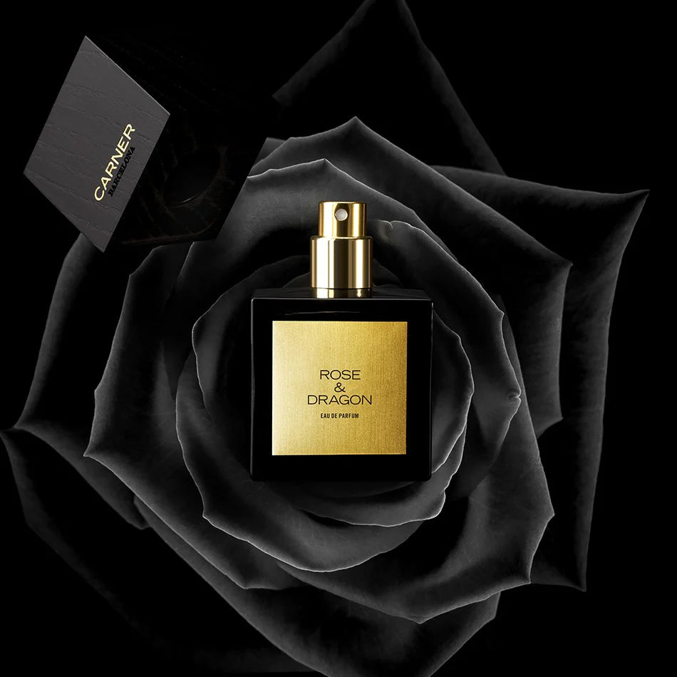Carner Barcelona Rose & Dragon ambiance