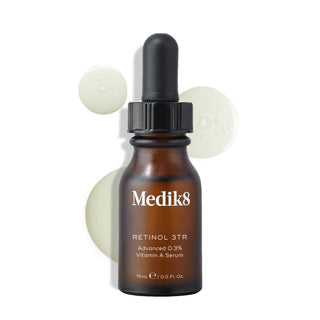 Medik8 Retinol 3TR 15ml avec texture