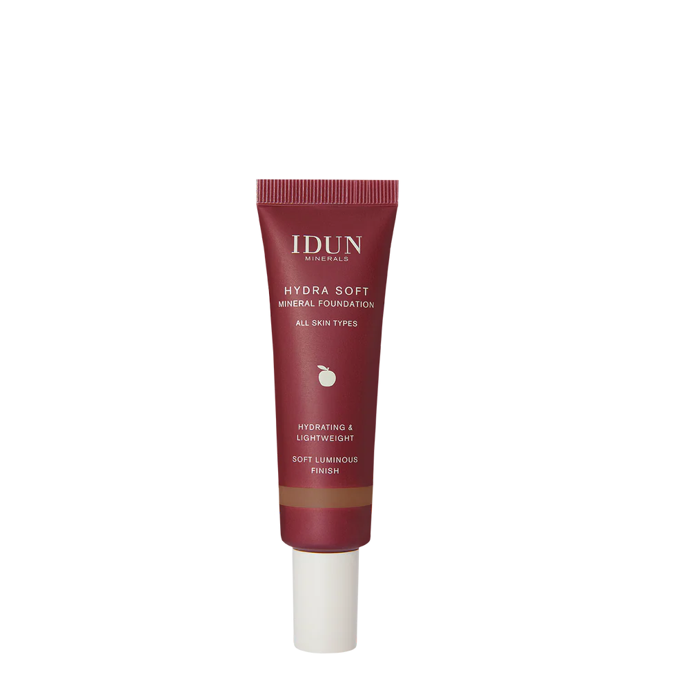 idun minerals Hydrasoft Mineral Foundation hilda
