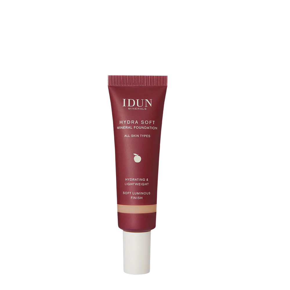 idun minerals Hydrasoft Mineral Foundation ingrid