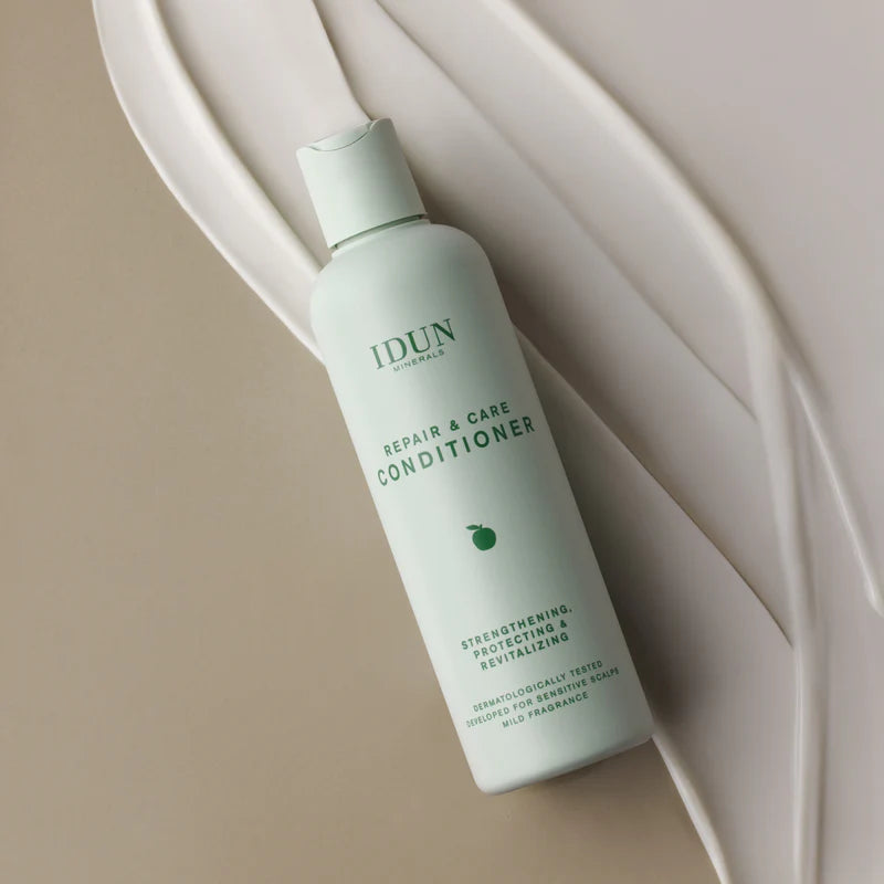Idun Minerals Repair & Care Conditioner ambiance