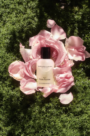 Marie-Stella-Maris Eau de Parfum - Naturelle Rose Fumée 75ml ambiance