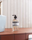 Marie-Stella-Maris Hand Soap - Violet Muse ambiance 1