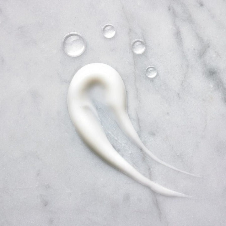 Medik8 Balance Moisturiser Glycolic Acid Activator texture