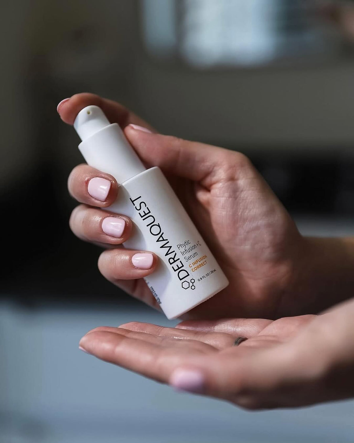 Phytic Infusion + C Serum ambiance