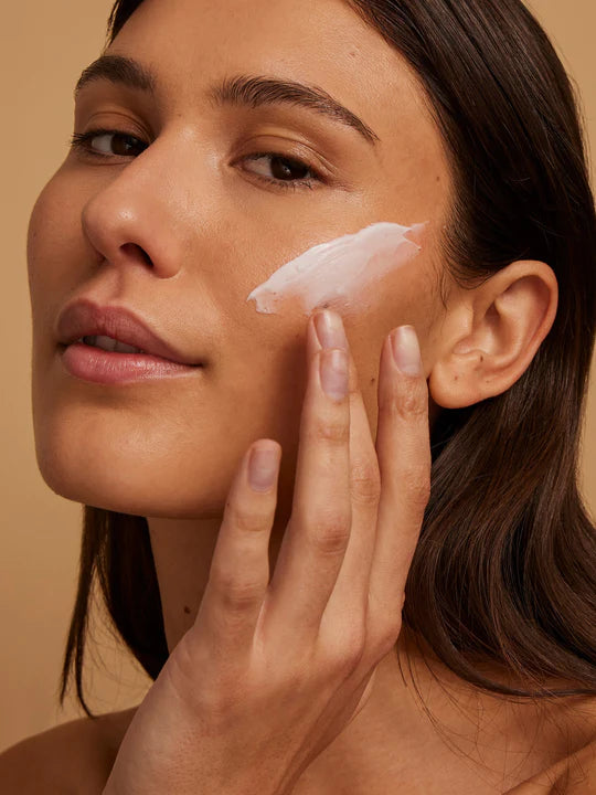 Glycolzuur (AHA): exfoliatie voor een egale, frisse huid