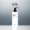 BDK Parfums Bouquet de Hongrie Body Lotion flacon pompe en studio avec logo bdk