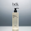 BDK Parfums Bouquet de Hongrie Shower Gel flacon pompe en studio avec logo bdk