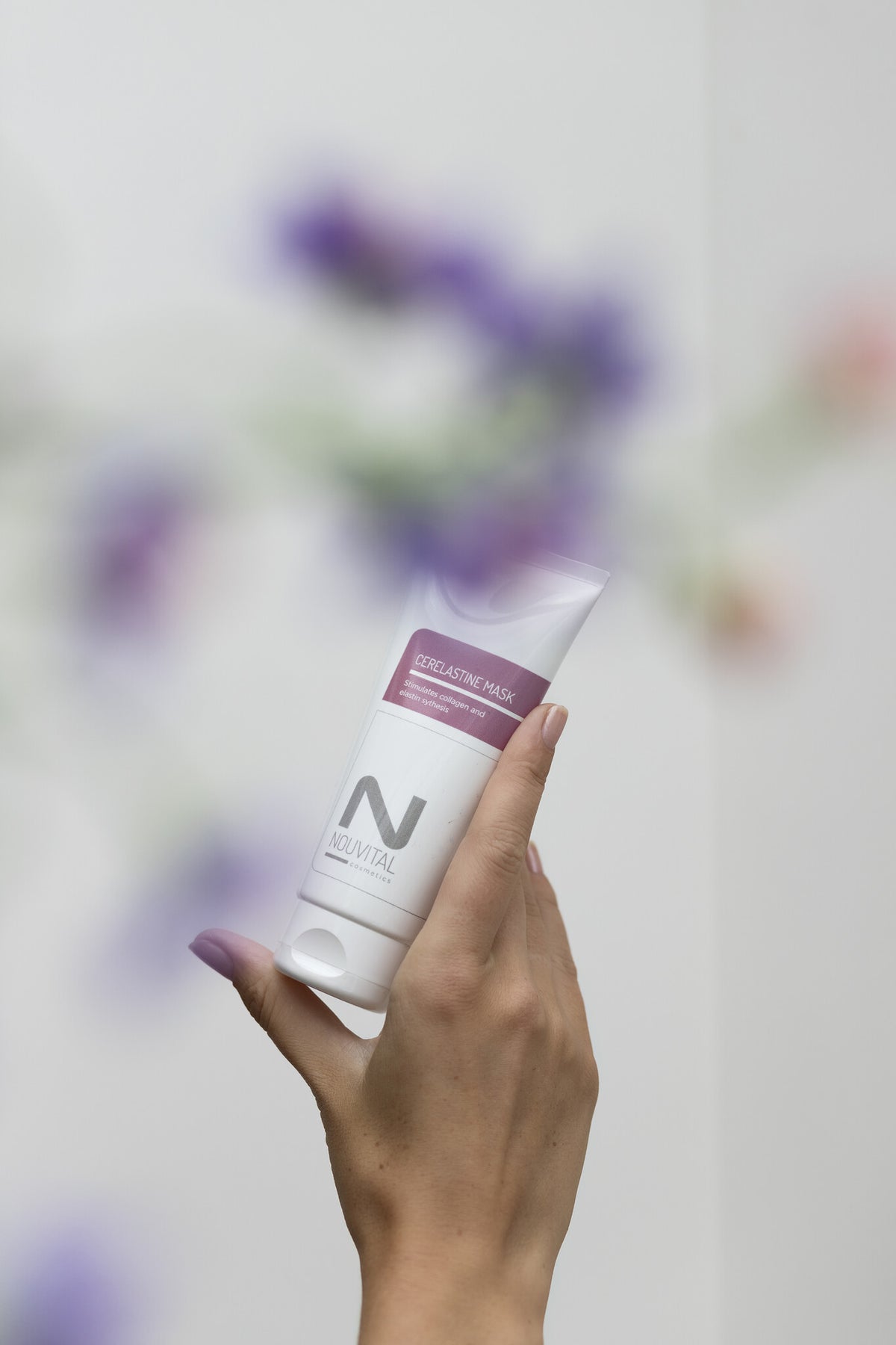 Nouvital Cerelastine mask ambiance