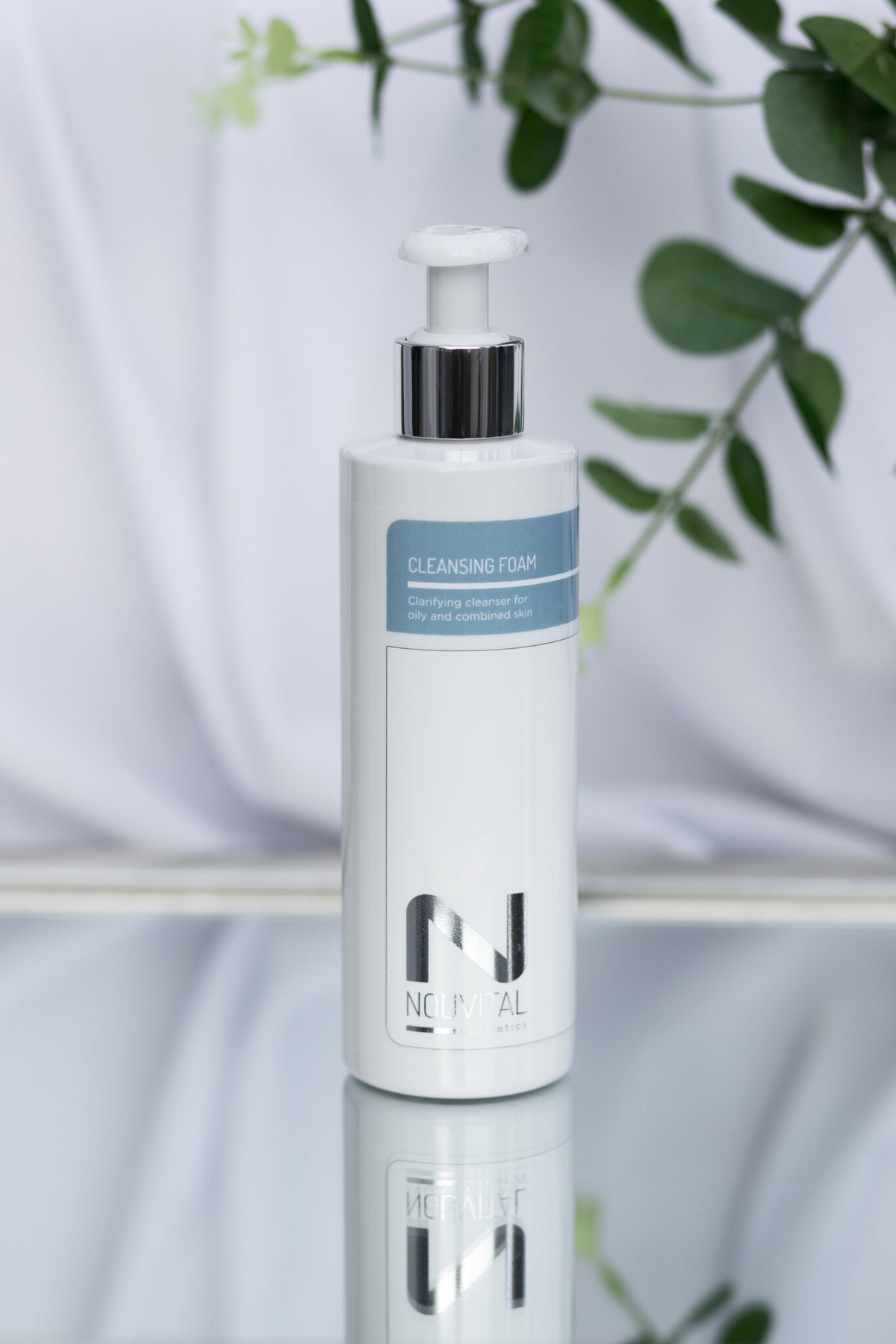 Nouvital Cleansing Foam ambiance