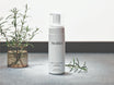 Medik8 Gentle Cleanse flacon avec romarin