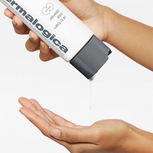 Dermalogica Oil-to-Foam Total Cleanser utilisation