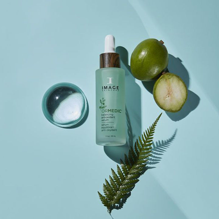 Image Skincare ORMEDIC - Balancing Antioxidant Serum ambiance