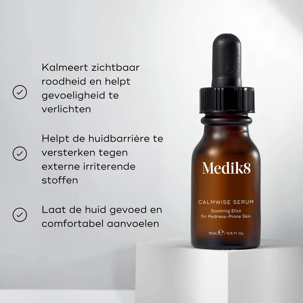Medik8 Calmwise Serum 15ml flacon avec bienfaits