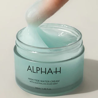 Alpha-H High Tide Water Cream smudge