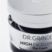 Dr. Grandel The Cream ambiance
